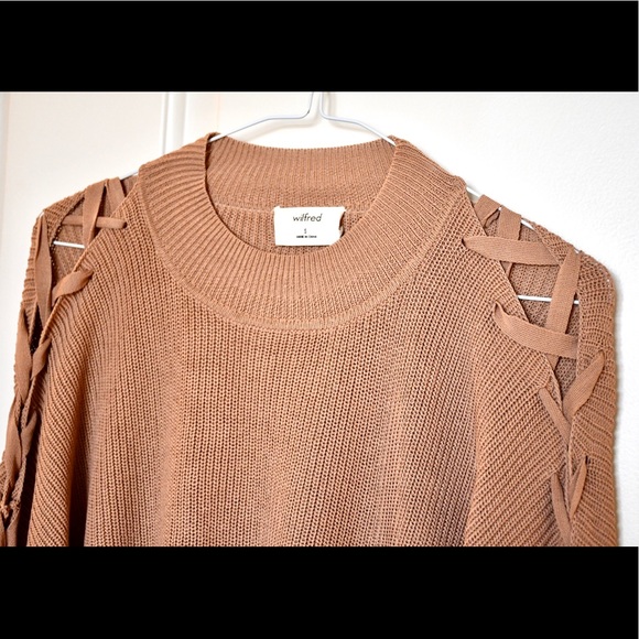 Aritzia Wilfred Cropped Salmon/Light Pink Sweater - Picture 2 of 4